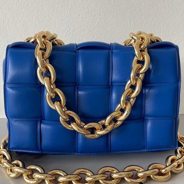 bottegas bags new women's bag cow leather woven thick chain pillow bag blue shoulder messenger bag star fashion hzf2
bottegas bags new women's bag cow leather woven thick chain pillow bag blue shoulder messenger bag star fashion hzf2