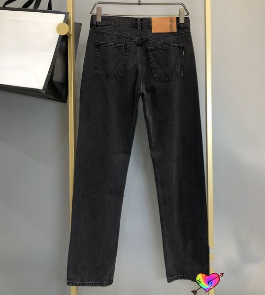 women s jeans front letter print vetements pants badge button trousers washed black men women 1 230213, Blue
women s jeans front letter print vetements pants badge button trousers washed black men women 1 230213, Blue