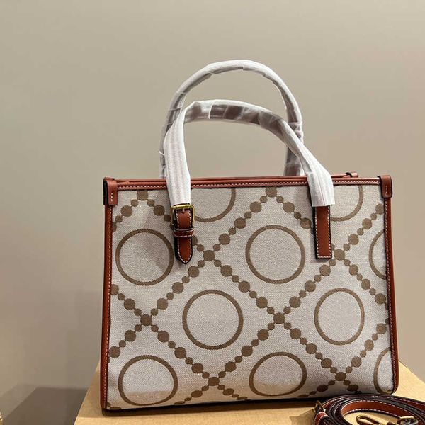 the totes bags designer bag canvas handbags large luxury tote bag women fashion print beach shoulder purses travel duffle bags 230214
the totes bags designer bag canvas handbags large luxury tote bag women fashion print beach shoulder purses travel duffle bags 230214