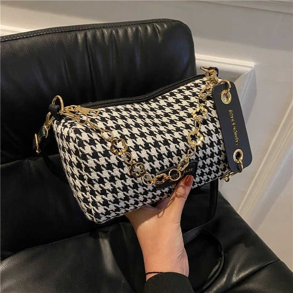 totes fashion houndstooth shoulder bags for women underarm flap spring new design handbag women's leather luxury crossbody woman bags 0
totes fashion houndstooth shoulder bags for women underarm flap spring new design handbag women's leather luxury crossbody woman bags 0