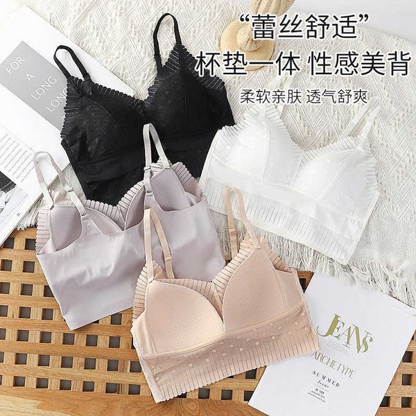 bra set lingerie new fixed cup beautiful back bottom built-in light proof adjustable fine shoulder lace sling chest wrapping, Red;black
bra set lingerie new fixed cup beautiful back bottom built-in light proof adjustable fine shoulder lace sling chest wrapping, Red;black