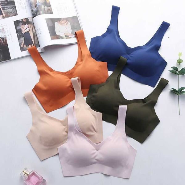 bra set lingerie pregnant women's trackless underwear non-steel ring sports vest one-piece wiping shockproof sleep gathered, Red;black
bra set lingerie pregnant women's trackless underwear non-steel ring sports vest one-piece wiping shockproof sleep gathered, Red;black