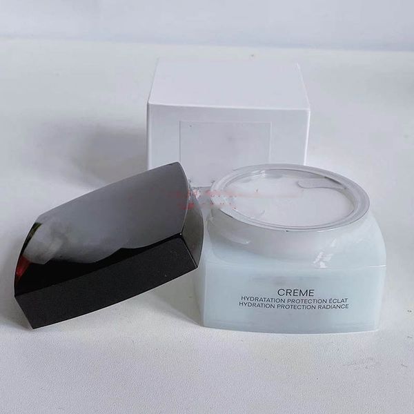 cc creams hydrataion protection eclat hydration radiance poids net 50g 1.7oz face creme cream, White
cc creams hydrataion protection eclat hydration radiance poids net 50g 1.7oz face creme cream, White