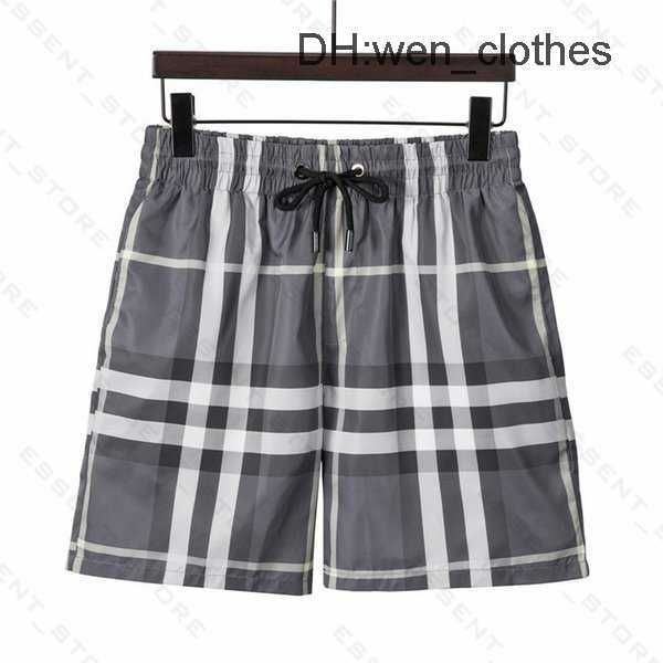 3a burbrery plaid shorts 2022 mens summer fashion beach pants designers board swim short gym mesh sportswear quick drying swimwear printing, White;black
3a burbrery plaid shorts 2022 mens summer fashion beach pants designers board swim short gym mesh sportswear quick drying swimwear printing, White;black
