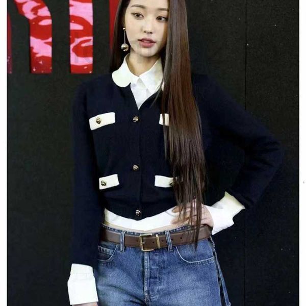 women's knits & tees designer star's same round neck long-sleeved black and white color contrast cardigan jacket sweet aging 2022
women's knits & tees designer star's same round neck long-sleeved black and white color contrast cardigan jacket sweet aging 2022