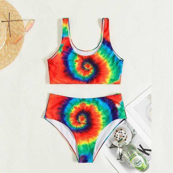 fashion printed tube high waist split swimsuit female springs conservative, White;black
fashion printed tube high waist split swimsuit female springs conservative, White;black