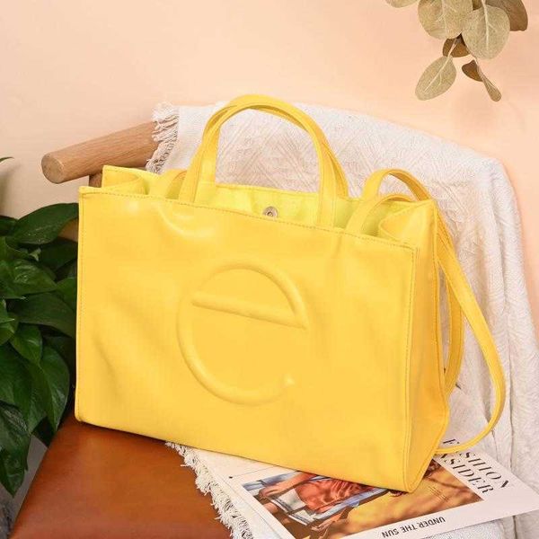 designer totes woman bag canvas screen print luxury black letter handbags shoulder bag lady cowboy purse fashion bag
designer totes woman bag canvas screen print luxury black letter handbags shoulder bag lady cowboy purse fashion bag