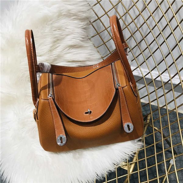 lindi new pillow bag fashion one-shoulder diagonal portable doctor 2023 new medicine with crocodile pattern an
lindi new pillow bag fashion one-shoulder diagonal portable doctor 2023 new medicine with crocodile pattern an
