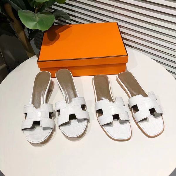 2023 classic women sandals summer fashion ankle casual flat designer woman shoes ladies beach roman 35-42, Black
2023 classic women sandals summer fashion ankle casual flat designer woman shoes ladies beach roman 35-42, Black