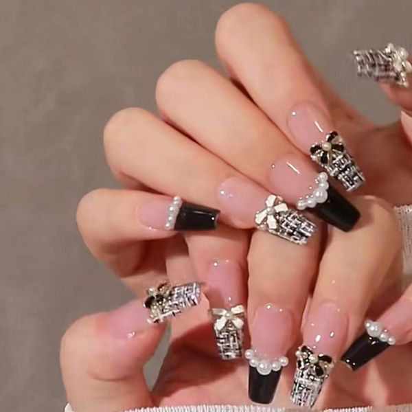 false nails autumn french with butterfly pearl decor bride fake wearable press on coffin ballet tips for girls 230214, Red;gold
false nails autumn french with butterfly pearl decor bride fake wearable press on coffin ballet tips for girls 230214, Red;gold