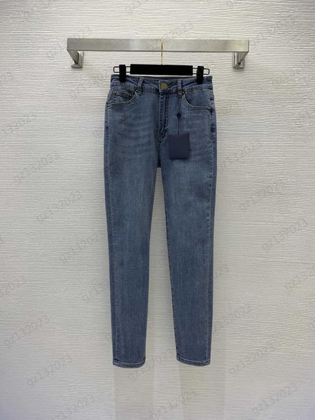 brand jeans women logo embroidery decorative pocket high-waisted denim trousers elastic fabric slim thin pants classic joker style jeans for, Blue
brand jeans women logo embroidery decorative pocket high-waisted denim trousers elastic fabric slim thin pants classic joker style jeans for, Blue