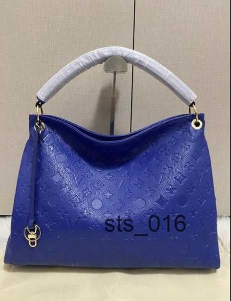 evening bags classic fashion designer bags leather messenger shopping bag cross body lady embossing shoulder bag handbags women's cross
evening bags classic fashion designer bags leather messenger shopping bag cross body lady embossing shoulder bag handbags women's cross