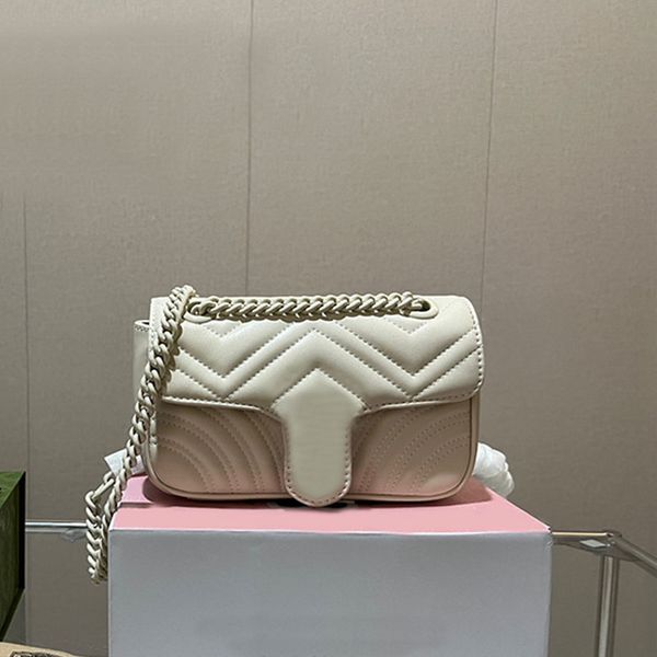 women chain flap messenger bag plain double-letter hardware handbag purse lady shoulder crossbody purse genuine leather envelope handbags
women chain flap messenger bag plain double-letter hardware handbag purse lady shoulder crossbody purse genuine leather envelope handbags