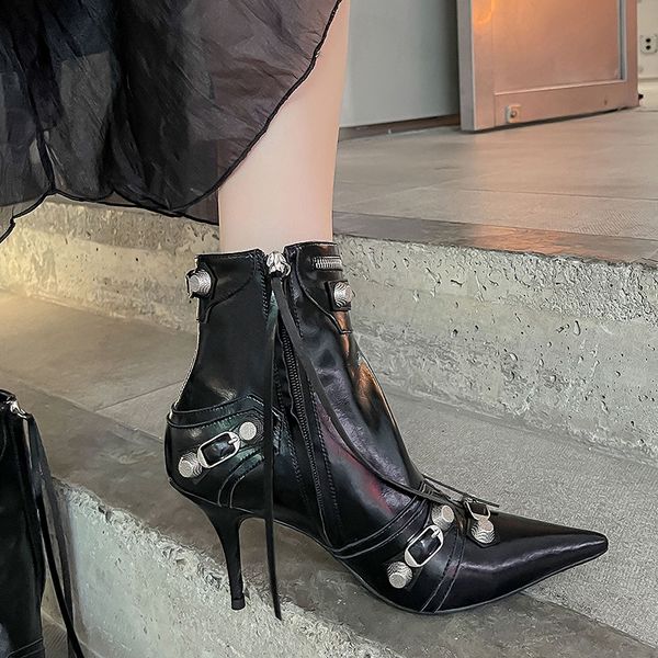 black thin high heel ankle boots winter shoes zipper fashion pointed toe woman t show boot
black thin high heel ankle boots winter shoes zipper fashion pointed toe woman t show boot