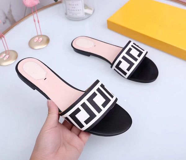 slides withe luxurys women fendyity designer slippers black banded flats sandals leather baguette pattern ladies letter beach flip flops oq4
slides withe luxurys women fendyity designer slippers black banded flats sandals leather baguette pattern ladies letter beach flip flops oq4