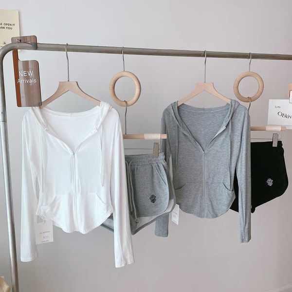 outdoor t-shirts women's sun protection cardigan 2022 summer thin breathable longsleeved slouchy hooded jacket stylish loose hoodie coa, Gray;blue
outdoor t-shirts women's sun protection cardigan 2022 summer thin breathable longsleeved slouchy hooded jacket stylish loose hoodie coa, Gray;blue