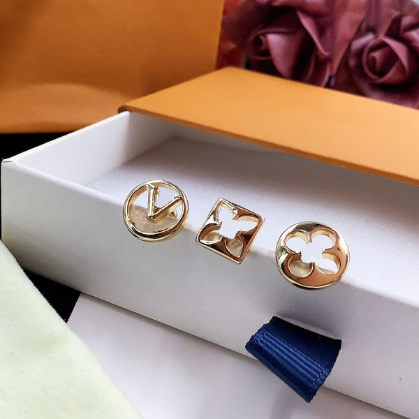 2023 designer earrings hoop & huggie leaf jewelry party gift fashion match with box, Golden;silver
2023 designer earrings hoop & huggie leaf jewelry party gift fashion match with box, Golden;silver