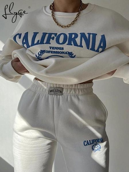 women's two piece pants letter printed warm women's suit o-neck long sleeve pullover and elastic high waist pants tracksuit set wo, White
women's two piece pants letter printed warm women's suit o-neck long sleeve pullover and elastic high waist pants tracksuit set wo, White