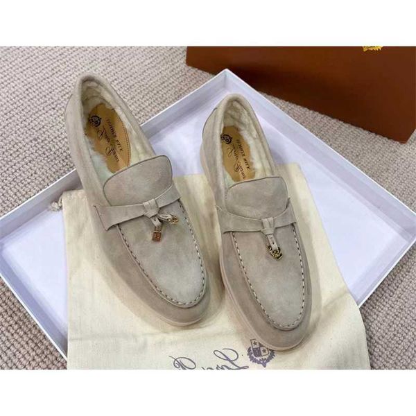 designer loropiana walk shoes wool lefu shoes women's 23 autumn and winter genuine leather lp slip on warm suede flat bean shoes, Black;white
designer loropiana walk shoes wool lefu shoes women's 23 autumn and winter genuine leather lp slip on warm suede flat bean shoes, Black;white