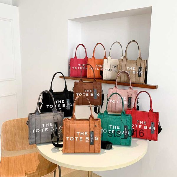 single shoulder bags women's versatile autumn and winter leisure small tote cross-body handbag t230214
single shoulder bags women's versatile autumn and winter leisure small tote cross-body handbag t230214