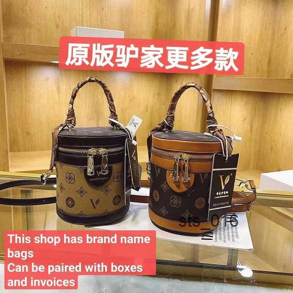 bucket bags spring new fashion handheld old flower crossbody cylinder women's t230214
bucket bags spring new fashion handheld old flower crossbody cylinder women's t230214