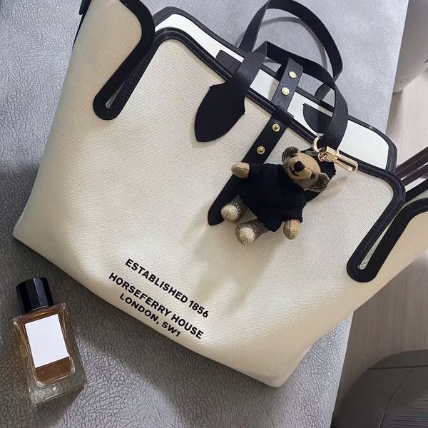 fashion large travel shopping beach tote bag luxury designers clutch women handbags canvas clutch cross body weekend duffel classic pochette
fashion large travel shopping beach tote bag luxury designers clutch women handbags canvas clutch cross body weekend duffel classic pochette