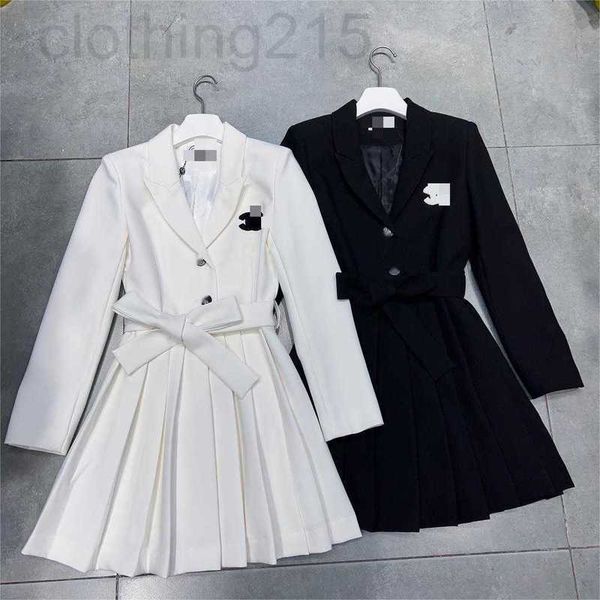 women's tanks & camis designer 22fw early autumn series new mid-ancient style lapel suit dress with folded hem d2qy, White
women's tanks & camis designer 22fw early autumn series new mid-ancient style lapel suit dress with folded hem d2qy, White