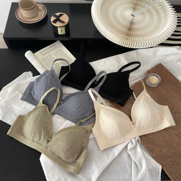 bra set lingerie french lace seamless underwear women's thin non-steel ring gathered to collect the auxiliary breast, Red;black
bra set lingerie french lace seamless underwear women's thin non-steel ring gathered to collect the auxiliary breast, Red;black