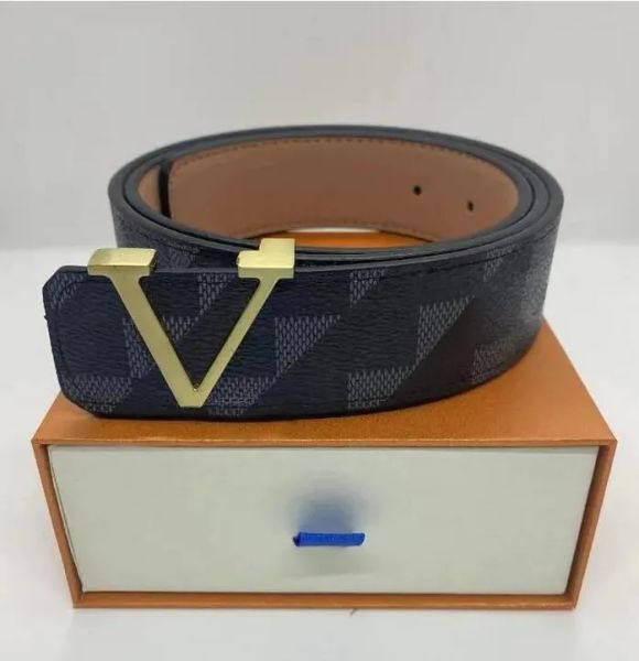2023 designer belt bb simon belts for men women shiny diamond belt black no box, Black;brown
2023 designer belt bb simon belts for men women shiny diamond belt black no box, Black;brown