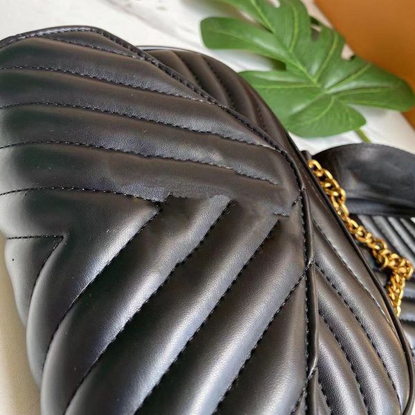 2022 luxurys designers fashion womens crossbody bag shoulder bags letter handbag ladies purse chains 111
2022 luxurys designers fashion womens crossbody bag shoulder bags letter handbag ladies purse chains 111