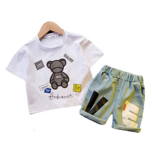 clothing sets chil1en's suit boys and girls round neck fashion bear print short sleeve t-shirt casual denim shorts summer two-piece set, White
clothing sets chil1en's suit boys and girls round neck fashion bear print short sleeve t-shirt casual denim shorts summer two-piece set, White