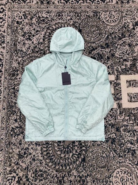 spring 2023 designer brand jacket high-quality double-sided wind-proof design fashionable outdoor loose zipper man's jackets, Black;brown
spring 2023 designer brand jacket high-quality double-sided wind-proof design fashionable outdoor loose zipper man's jackets, Black;brown