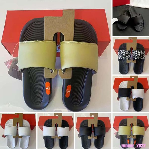 2022 sell classic design sandals aus u5125 keep warm slippers goat skin sheepskin slippers transshipment, Black
2022 sell classic design sandals aus u5125 keep warm slippers goat skin sheepskin slippers transshipment, Black