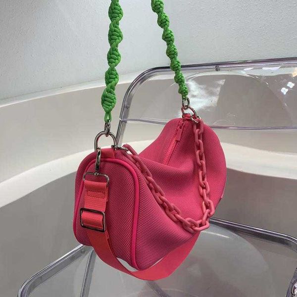 shoulder bags 2022 summer new pvc mesh ladies chain shoulder bag fashion macaron fitness sports zip messenger bag g230210
shoulder bags 2022 summer new pvc mesh ladies chain shoulder bag fashion macaron fitness sports zip messenger bag g230210