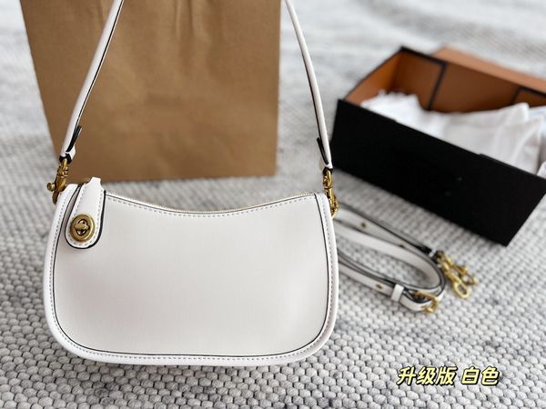highly functional, large capacity and temperament bag
