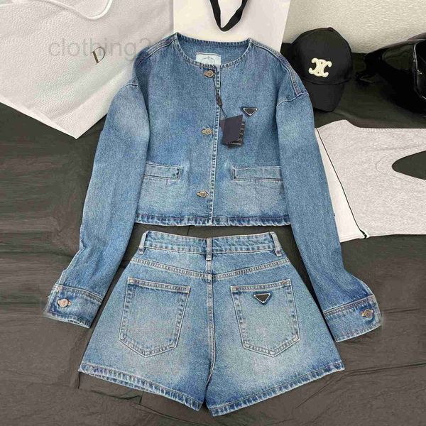 two piece dress designer 2023 early spring new premium french denim jacket/shorts set tuxg, White
two piece dress designer 2023 early spring new premium french denim jacket/shorts set tuxg, White