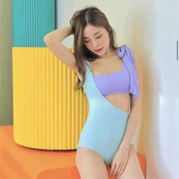 wholesale korean style color matching swimsuit backless cover belly, White;black
wholesale korean style color matching swimsuit backless cover belly, White;black