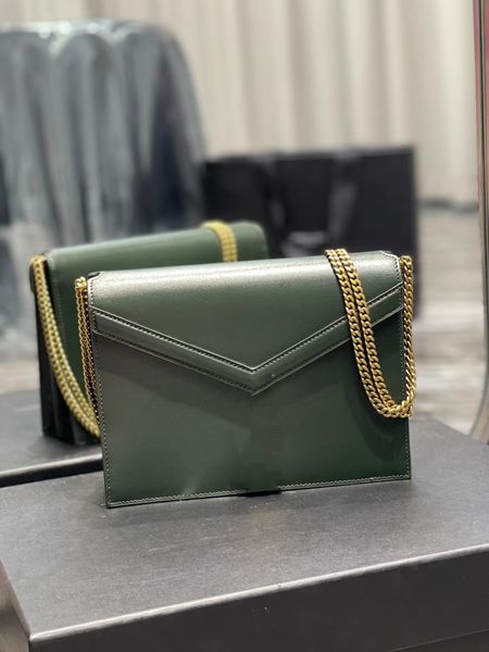 crossbody bag classic women's bag single shoulder bag imported cowhide strap nails decorative metal hardware rotary buckle multi-color
crossbody bag classic women's bag single shoulder bag imported cowhide strap nails decorative metal hardware rotary buckle multi-color