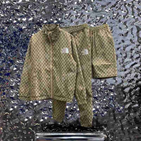 men's plus size outerwear & coats designer men jacket coat double letter jacquard fabric embroidery short sleeve cotton women apricot b, Black;brown
men's plus size outerwear & coats designer men jacket coat double letter jacquard fabric embroidery short sleeve cotton women apricot b, Black;brown