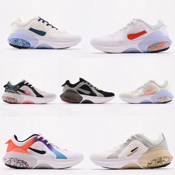 new designer boots fashion particle men running shoes luxury non-slip air cushion shoes women elastic rubber bottom letter flat heel outdoor, Black
new designer boots fashion particle men running shoes luxury non-slip air cushion shoes women elastic rubber bottom letter flat heel outdoor, Black