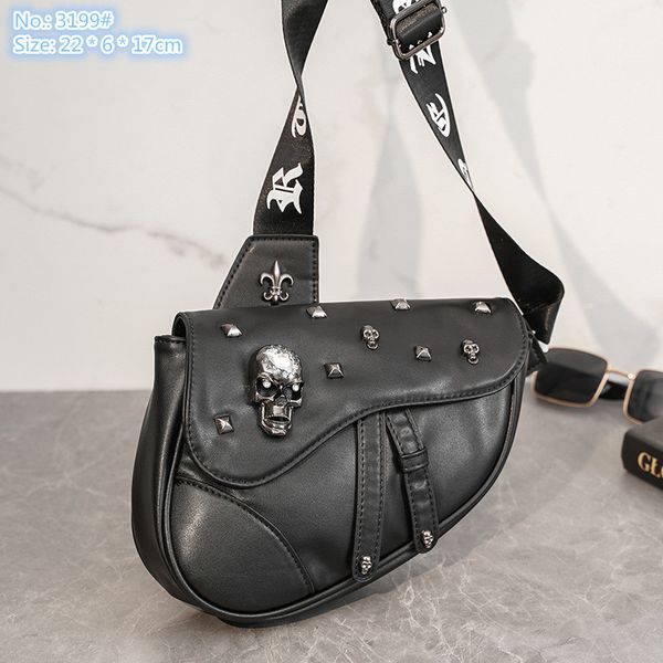 Factory wholesale men shoulder bags street joker black flip fashion handbag simple atmosphere solid color leather cycling bag cool personality rivet backpack, Black-3199#
Factory wholesale men shoulder bags street joker black flip fashion handbag simple atmosphere solid color leather cycling bag cool personality rivet backpack, Black-3199#