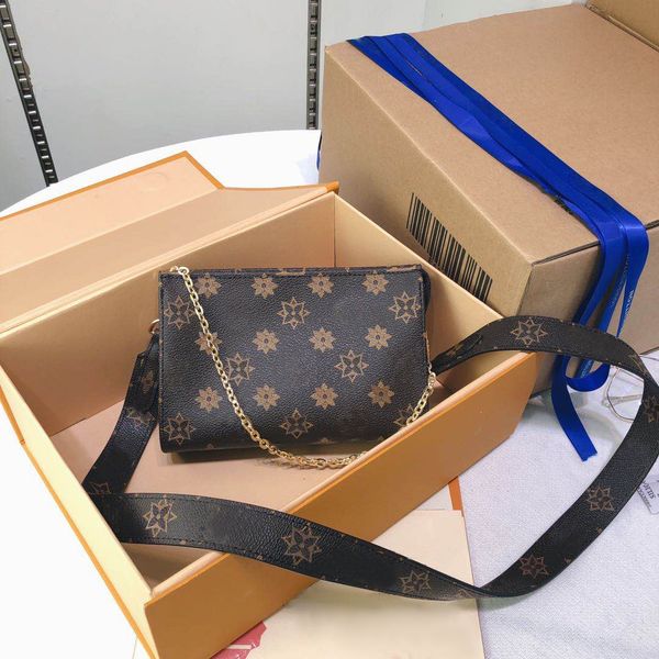 wallet mobile phone bag women fashion smaller size black leather crossbody bag shoulder tote bag square shape chain
wallet mobile phone bag women fashion smaller size black leather crossbody bag shoulder tote bag square shape chain