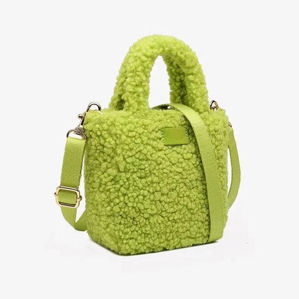 evening bags women mini lambswool bag females fashion shoulder adjustable open mouth crossbody bags ladies brand design handbags 230213
evening bags women mini lambswool bag females fashion shoulder adjustable open mouth crossbody bags ladies brand design handbags 230213