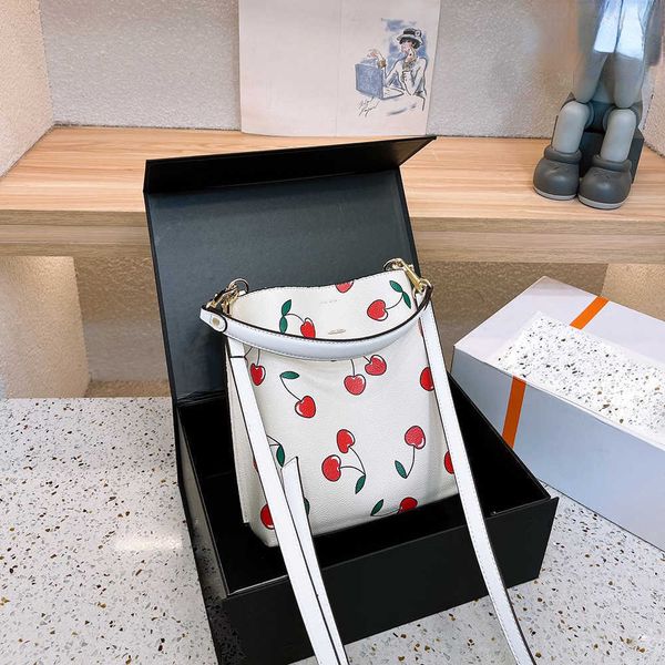 9 styles print designer bag luxury totes shoulder bucket bags womens purse handbag woman mini tote bag ladies large capacity purse handbag w
9 styles print designer bag luxury totes shoulder bucket bags womens purse handbag woman mini tote bag ladies large capacity purse handbag w
