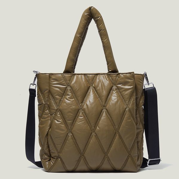 evening bags designer brand lingge quilted padded large tote nylon women handbags luxury down cotton shoulder crossbody bags shopper bag 230
evening bags designer brand lingge quilted padded large tote nylon women handbags luxury down cotton shoulder crossbody bags shopper bag 230