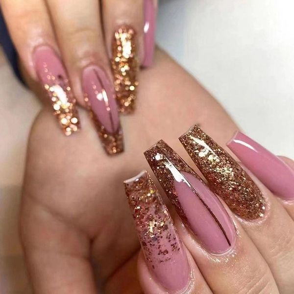 false nails 24pcs long coffin gold glitter sequins designs press on full cover fake tips wearable manicure art accessories 230214, Red;gold
false nails 24pcs long coffin gold glitter sequins designs press on full cover fake tips wearable manicure art accessories 230214, Red;gold