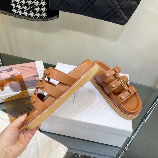slippers real leather shoes retro roman style flat bottom rivet sandals designer factory home womens summer classic beach shoe 35-41, Black
slippers real leather shoes retro roman style flat bottom rivet sandals designer factory home womens summer classic beach shoe 35-41, Black