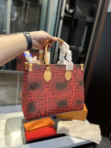 totes yk handle bags yayoi kusama 3d dots tote bag summer empreinte monograms luxury handbag women designer purse
totes yk handle bags yayoi kusama 3d dots tote bag summer empreinte monograms luxury handbag women designer purse
