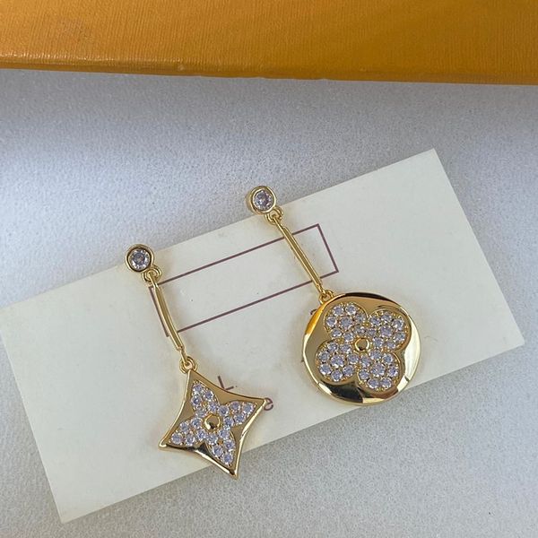 with box 2022 est designers stud sb style gold pearl drop earrings luxury studs earring for women girls diamond jewelry, Golden;silver
with box 2022 est designers stud sb style gold pearl drop earrings luxury studs earring for women girls diamond jewelry, Golden;silver
