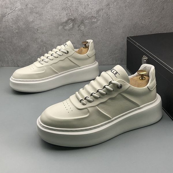 luxury designers wedding party dress shoes autumn spring fashion breathable casual sneakers round toe thick bottom business leisure walking, Black
luxury designers wedding party dress shoes autumn spring fashion breathable casual sneakers round toe thick bottom business leisure walking, Black